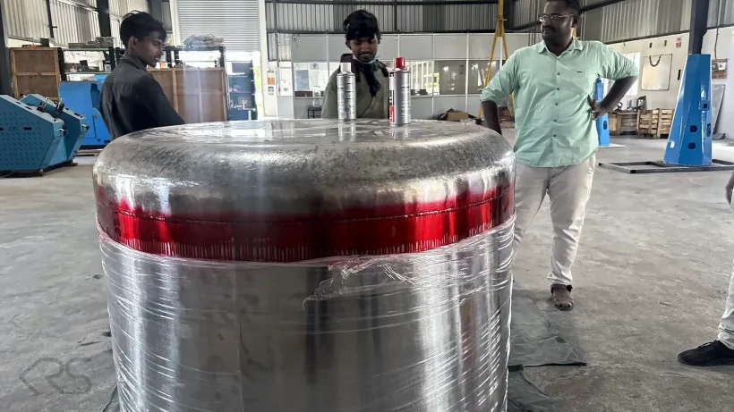Fabricated stainless steel vessel in the KRS workshop